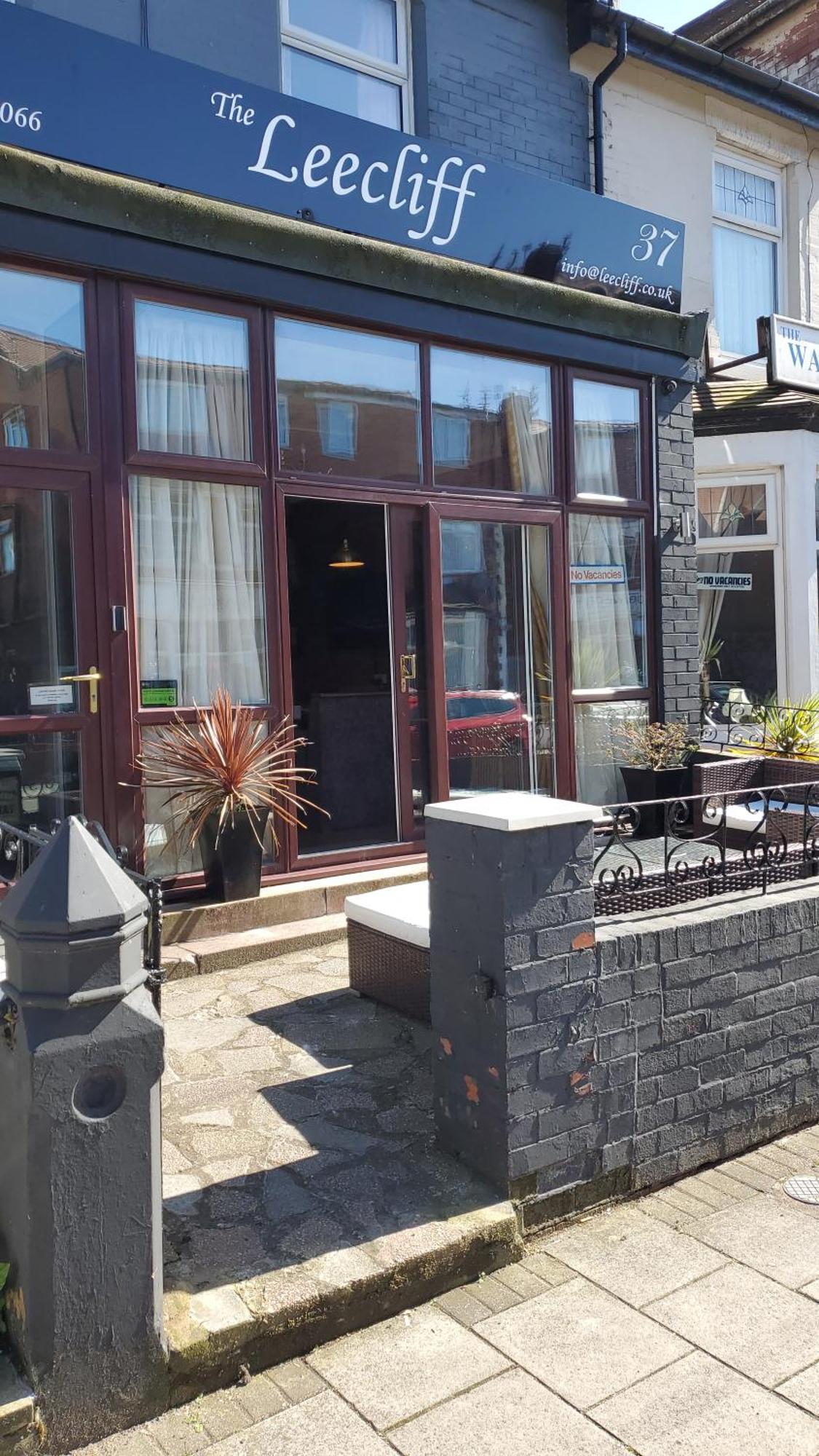 Leecliff Guest House Blackpool Exterior photo